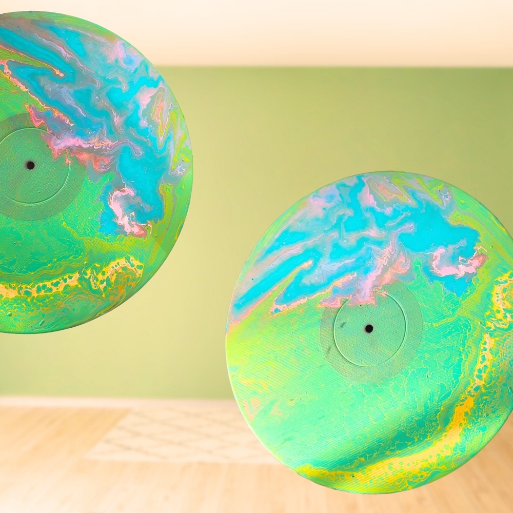 3/40$ Abstract Painting • Acrylic Pouring • Wall Art • Upcycle Vinyle Record